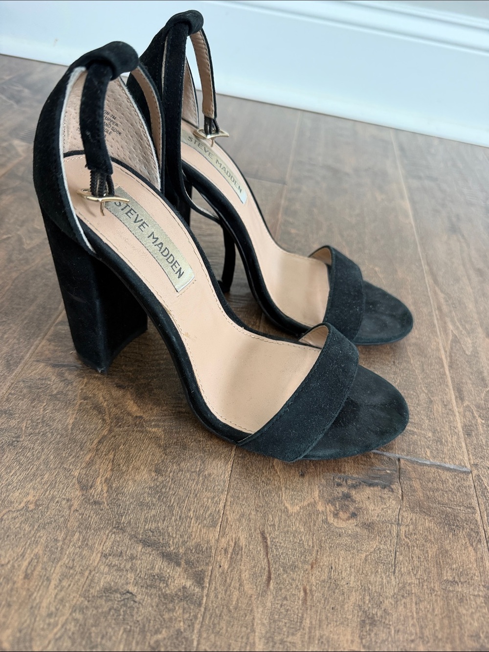 Steve Madden Black Suede Open-Toe Block Heel Sandals